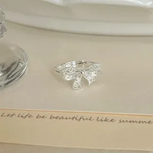 Süßer hohler Schleifenring für Damen, eleganter verstellbarer offener Ring, Modeschmuck.
