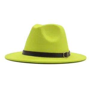 Neongrüner Fedora-Hut mit braunem Gürtel und goldener Schnalle, klassischer Wollhut für Damen.