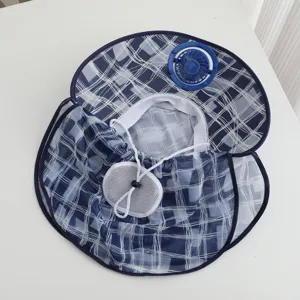 Cappello da sole a quadri blu con ventola integrata e protezione per il viso anti-UV estiva.