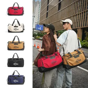 Große Sporttasche für Damen und Herren mit Nassfach, Fitness Reisetasche für Alltag.