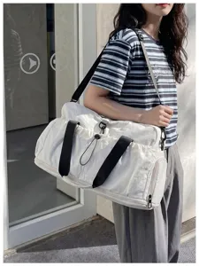 Large capacity canvas duffel bag, casual shoulder travel gym bag with wet separation.