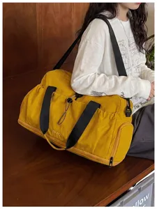 Large capacity travel duffel bag with shoulder strap, casual sports gym fitness bag.