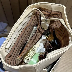 Large capacity beige tote bag casual shoulder bag stylish daily handbag interior pocket
