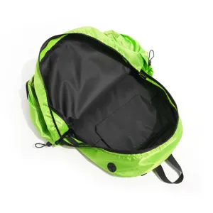 Lightweight green mountaineering backpack, ideal for outdoor travel, students and couples.