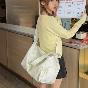 Koreanische Canvas Umhängetasche für Damen, süße Freizeit Stern Muster Schultertasche.