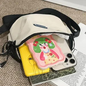 Outdoor small crossbody bag for men and women casual nylon messenger shoulder bag daily use.