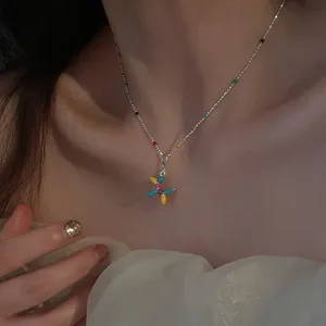 Cute rainbow balloon bear pendant necklace for women, stylish niche design clavicle chain.