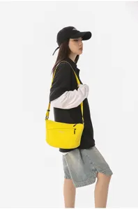 Bolso cruzado de nailon amarillo de moda para hombres y mujeres, elegante bolso de hombro.