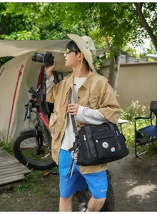 Borsa tote casual da esterno, pratica borsa a tracolla resistente per viaggi e campeggio.