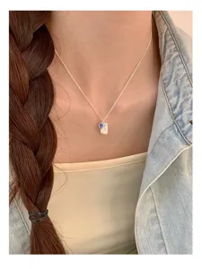 Sweet blue heart necklace for women, minimalist square tag clavicle chain fashion jewelry