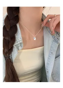 Sweet blue heart necklace for women, minimalist square tag clavicle chain, trendy aesthetic jewelry.