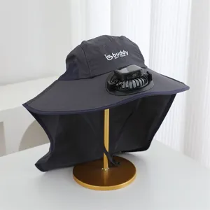 Chapeau de pêcheur anti-UV gris foncé avec ventilateur électrique intégré et protège-nuque.