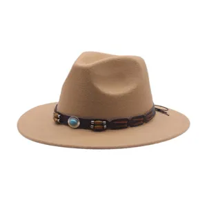 Cappello da cowboy western in feltro stile etnico accessorio di modo vintage per esterno