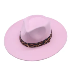 Chapeau fedora en laine rose pour femme avec bande imprimé léopard bord large de 9cm