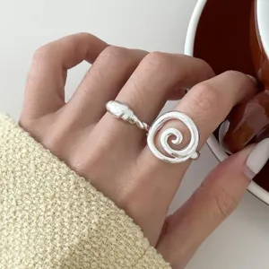 Anillos abiertos de moda con patrón de espiral hueca y caracol para mujer, joyería estilo ins.