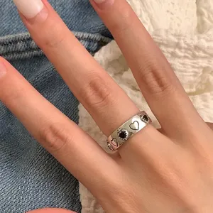 Sweet black heart ring for women minimalist fashion open adjustable gothic silver finger jewelry