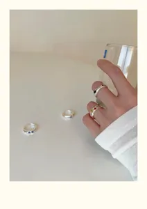 Bunte Zirkonia unregelmäßige Silberring Set, minimalistische stapelbare offene Damenring Schmuck.