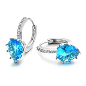 Orecchini Huggie in Rame Coreani di Moda a Goccia d'Acqua con Zirconia per Donne Ragazze Dolce Romantico Gioielli Argentati