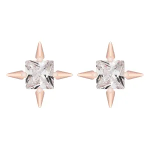 Orecchini a lobo quadrati in zircone oro rosa con dettagli a punta geometrici luminosi.