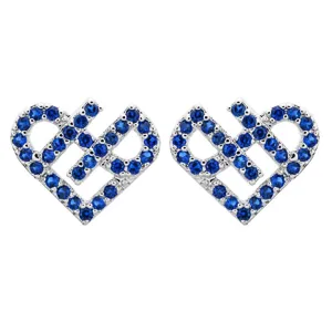 Blaue Strass Herz Ohrstecker, elegante silberfarbene Modeschmuck Ohrringe fuer Damen.
