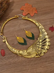 Vintage peacock collar necklace and leaf earrings set, bohemian ethnic style detail view.