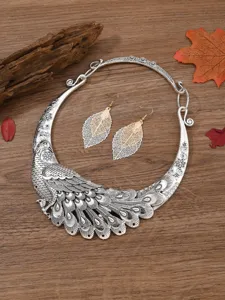 Retro peacock choker necklace and hollow leaf earrings set for women fashion jewelry accessories.