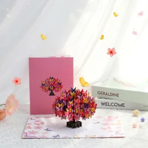 Carte de vœux 3D arbre papillon pop-up, cadeau artisanal en papier délicat pour fête.