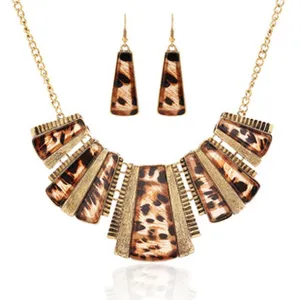 Fashion leopard print geometric alloy statement necklace and earrings jewelry set for women