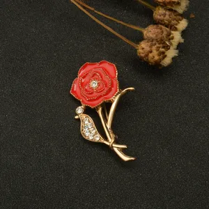 Exquisite red rhinestone carnation brooch pin fashion flower corsage for women apparel decor