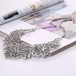 Vintage antique silver metal statement necklace floral filigree big collar jewelry