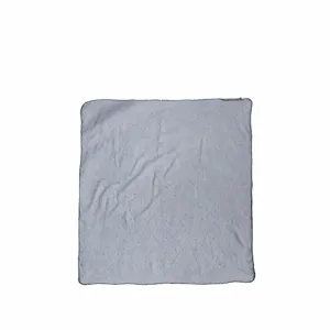 Zacht vierkant sjaaltje 75x75cm lichtgewicht accessoire veelzijdig modieus decoratieve sjaal