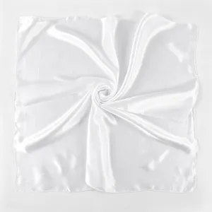 Einfarbiges weißes Satin Quadrat-Halstuch für Damen, elegantes Seidentuch, 65x65cm Mode.