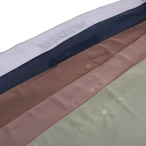 Lunga sciarpa hijab in chiffon con fibbia magnetica set integrato, scelta multicolore.
