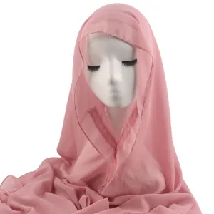 Sciarpa hijab in chiffon rosa pronta da indossare copricapo musulmano donna elegante