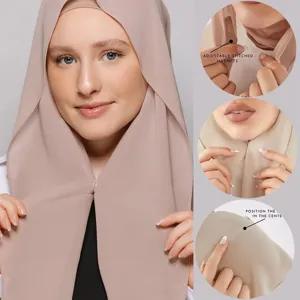 Set hijab in chiffon con magneti regolabili per un uso quotidiano facile e comoda vestibilità.