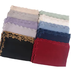 Elegante chiffon geborduurde hijab sjaal voor dames, modieuze lange damessjaal prachtig.