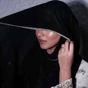 Beautiful black rhinestone chain hijab scarf elegant Muslim headwrap for women new