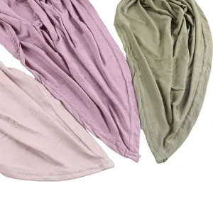 Morbido foulard triangolare in modal hijab di cotone mercerizzato traspirante donna.