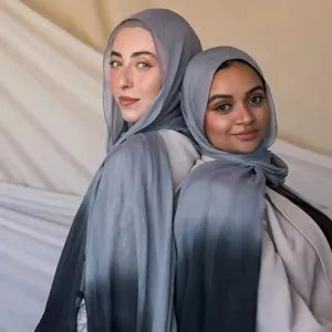 Détails du foulard hijab dégradé en modal pour femme, châle long léger et respirant.