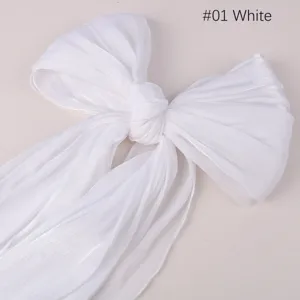 Einfarbig glänzender Seidenschal Schleife Schal, elegantes weißes weiches Tuch für Damen.