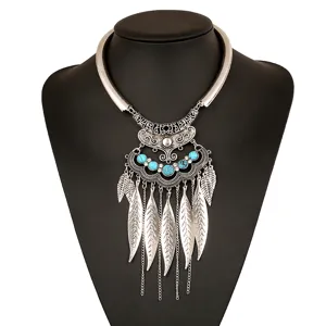 Europäische übertriebene Blatt Quaste Metall Choker Halskette Mode Statement Kragen Schmuck