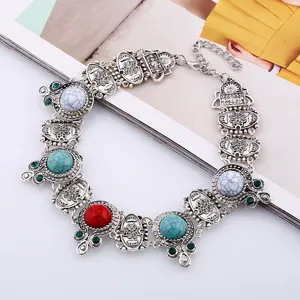 Vintage boho turkoois statement ketting, zilverkleurige chunky kraag sieraden voor vrouwen.