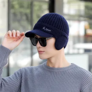 Winter warme Strickmütze für Herren gefütterte Beanie Mütze mit Schirm Ohrenklappen Radfahren