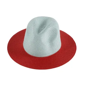 Sombrero fedora de paja bicolor con ala roja y corona azul claro para el verano.