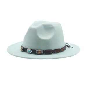 Cappello fedora in lana verde menta con fascia in pelle perle turchesi autunno inverno