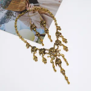 Vintage goldener Totenkopf Skelett Halskette Ohrringe Set Halloween Gothic Schmuck.