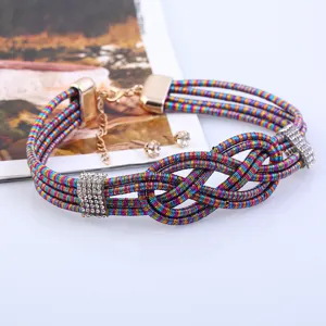Mehrschichtiges geflochtenes Strass-Collier und Ohrringe Set, stilvoller Punk Retro Modeschmuck.