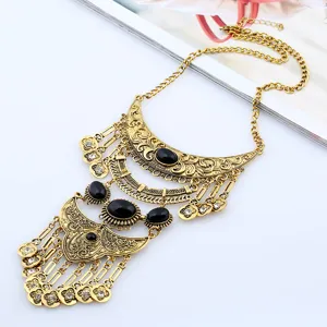 Vintage goldene mehrschichtige schwarze Stein Quaste Statement Halskette Pulloverkette.