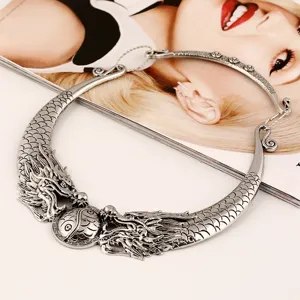 Collar de gargantilla statement con doble dragón plateado vintage joya étnica mujer