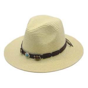 Chapeau de paille Fedora élégant avec bande en cuir et décor turquoise pour voyages d'été.